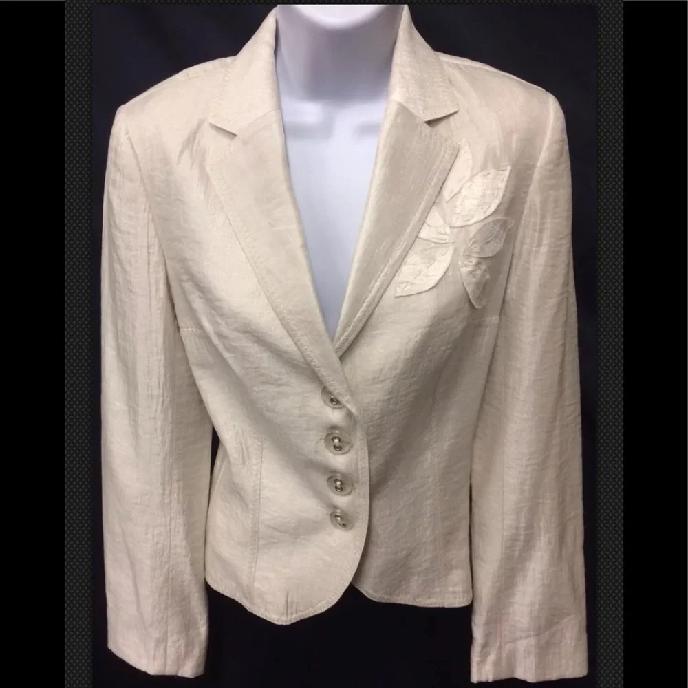 PEOPLE LIKE FRANK Anthropologie Blazer White Jacket Career Metallic Appliqué